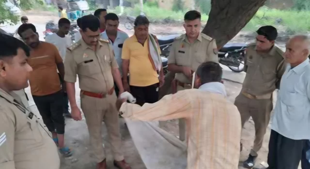 बक्सर नहर पुल के पास मिला 65 वर्षीय वृद्ध का शव, पोस्टमार्टम रिपोर्ट से खुलेगा मौत का राज