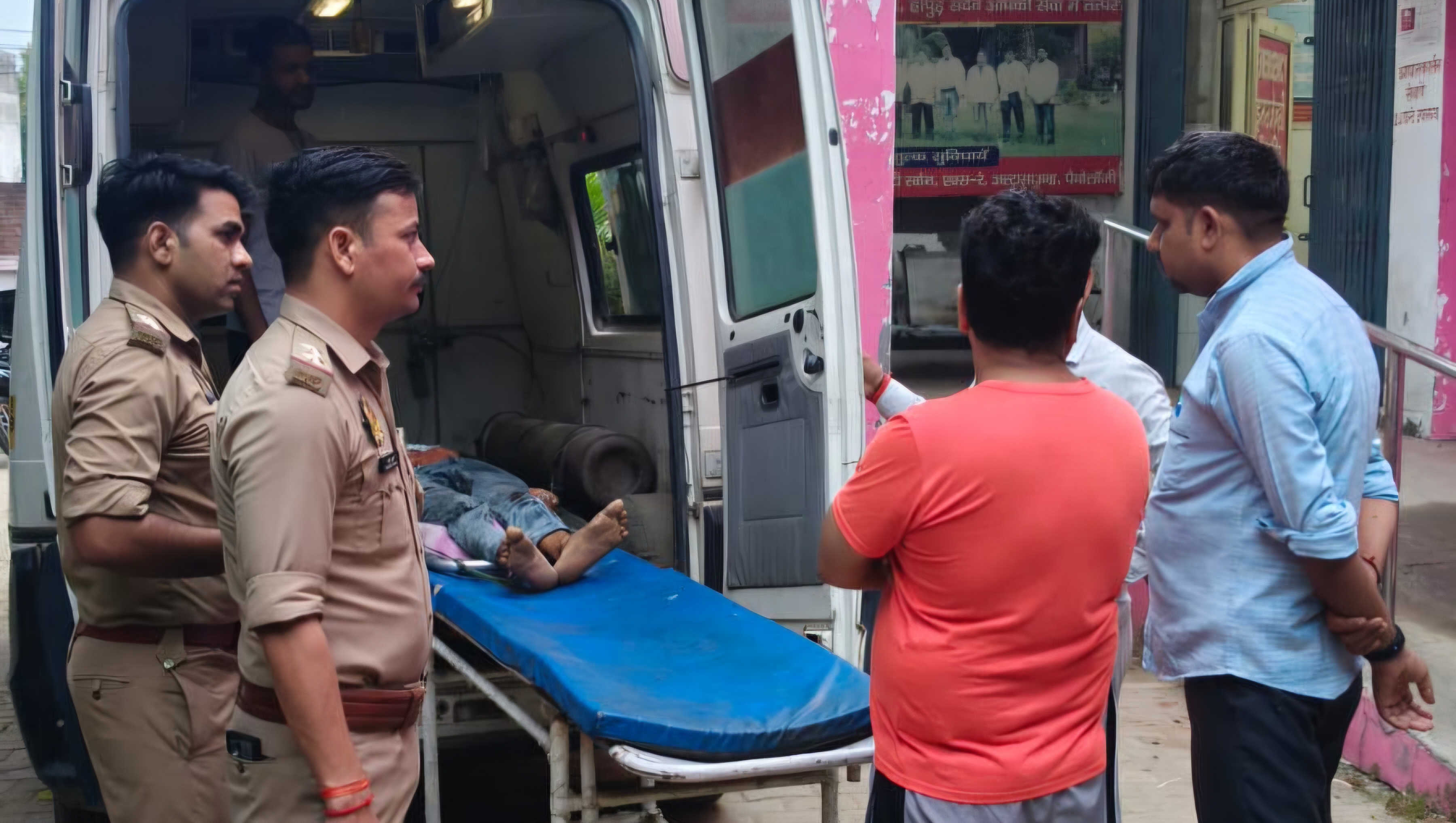 हाईवे पर मौत बनकर दौड़ी तेज रफ्तार पिकअप, दो की दर्दनाक मौत, एक घायल