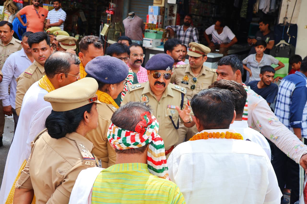हजारों श्रद्धालुओं की आस्था के बीच निकली श्री जगन्नाथ रथ यात्रा, एसपी कुंवर ज्ञानंजय सिंह ने खुद संभाली सुरक्षा की कमान