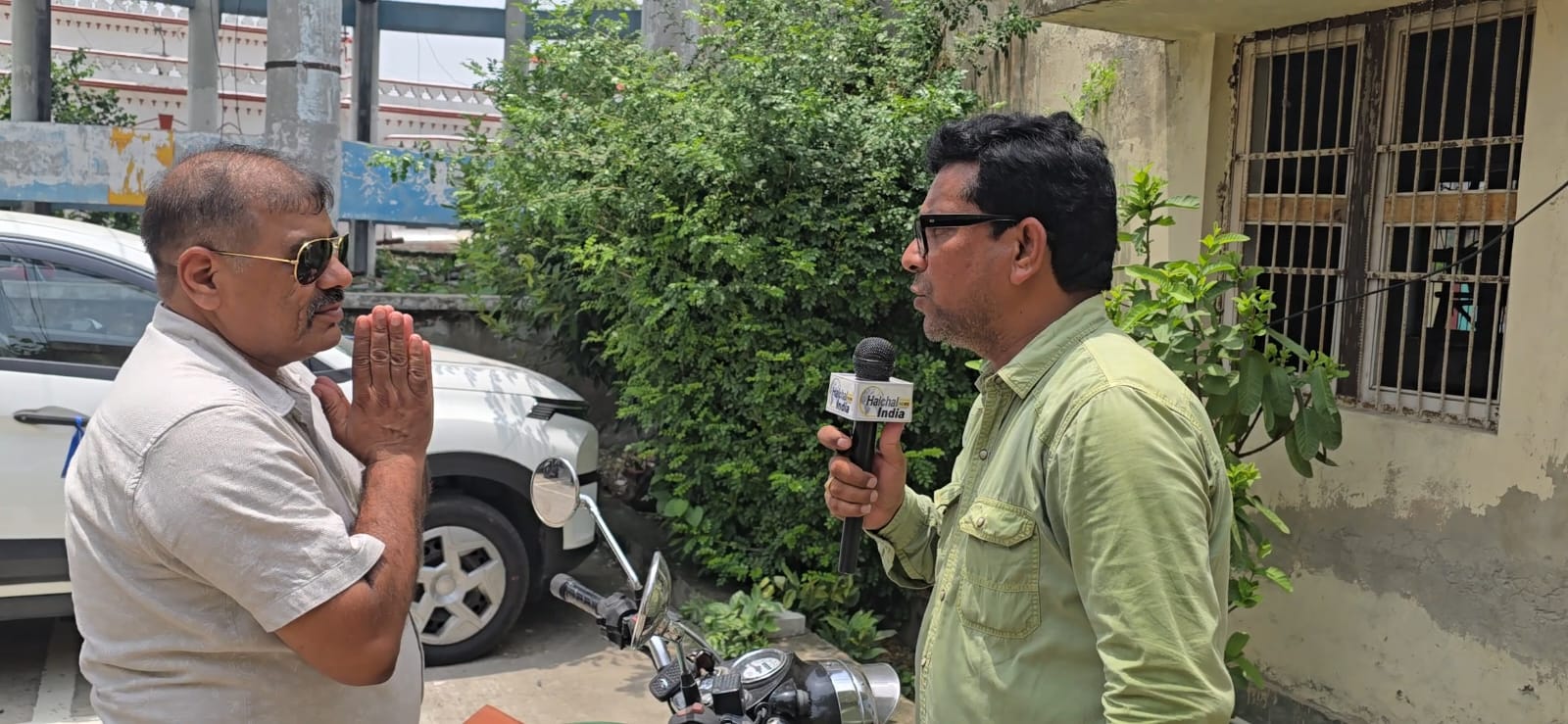 बुलडोजर चला, अतिक्रमण हटा... फिर अगले ही दिन सज गईं दुकानें, सवालों से बचते नजर आए पालिका अधिकारी