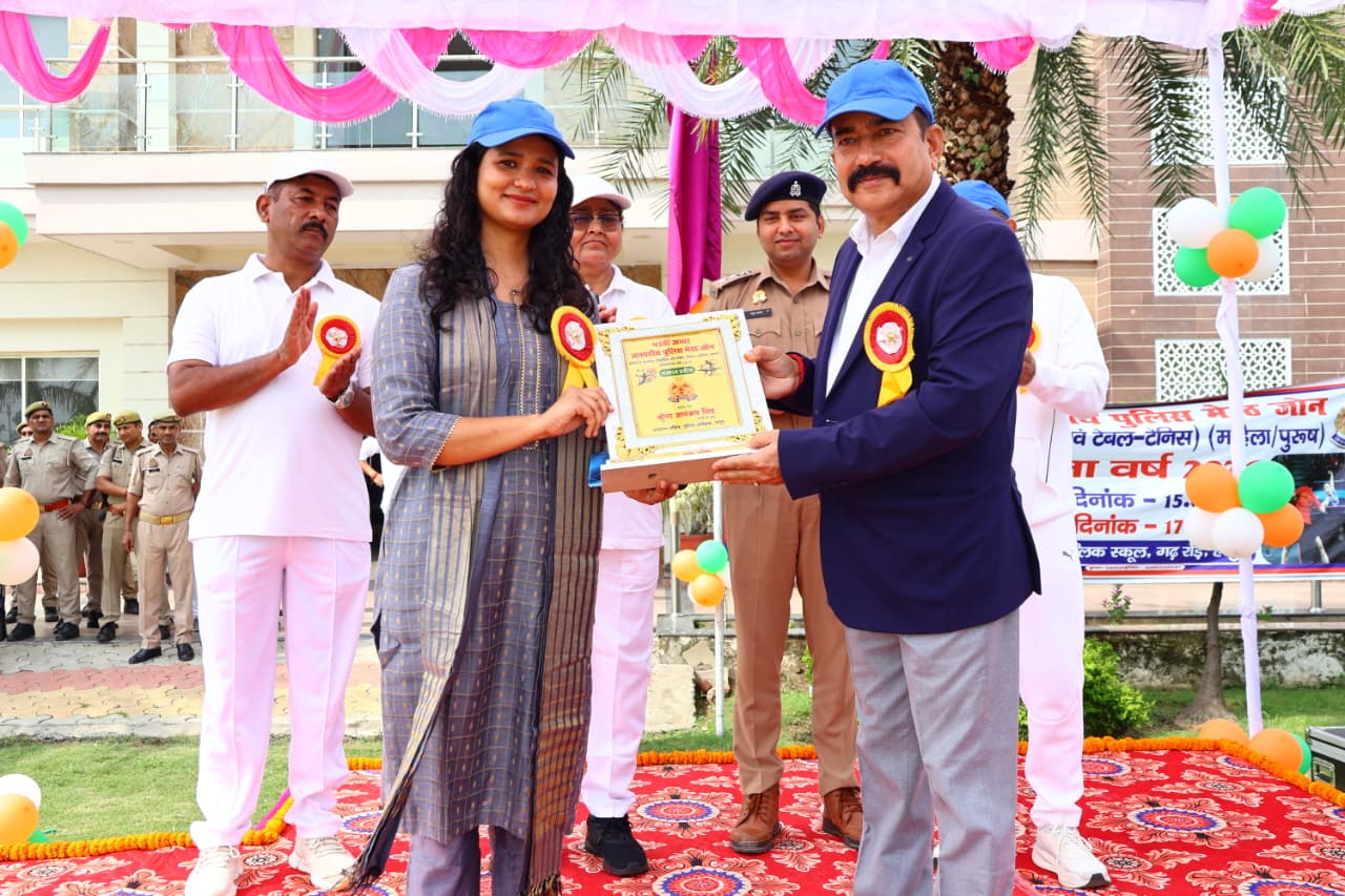 43वीं अंतर्जनपदीय पुलिस बैडमिंटन-टेबल टेनिस प्रतियोगिता का शुभारंभ, खेल भावना से उत्कृष्ट प्रदर्शन का आह्वान